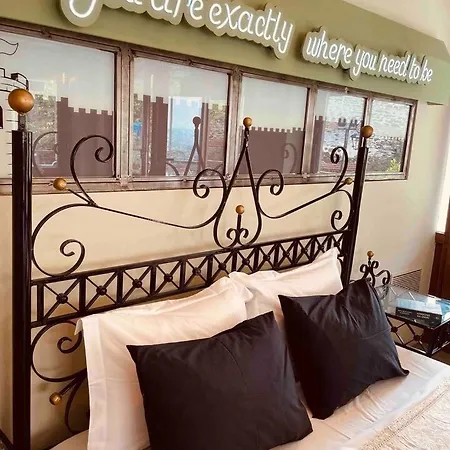 Apartment Old Town: Castle View House